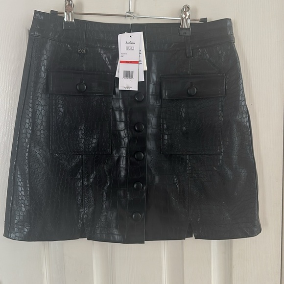 NWT SAM EDELMAN FAUX LEATHER CROC PRINT BUTTON MINI SKIRT SIZE S/XS - Picture 3 of 11